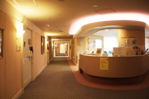聖路加国際病院様 LED照明交換事例